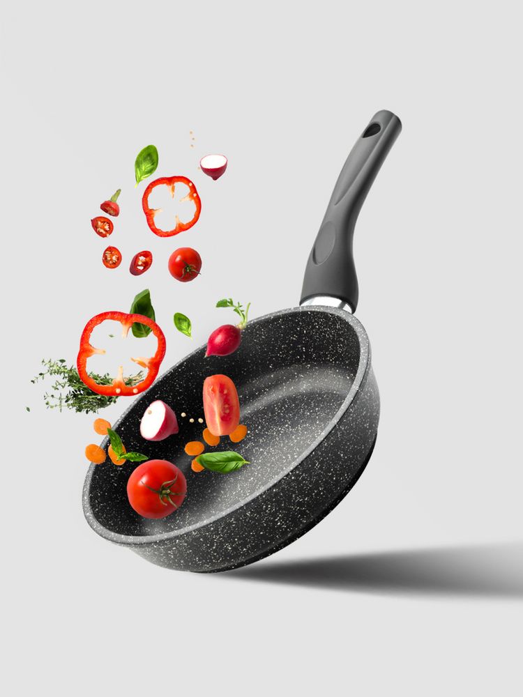 Сковорода литая Qualita, универсальная Сковорода литая Qualita, универсальная