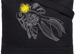 Сумка на молнии с вышивкой «Золотая рыбка», черная